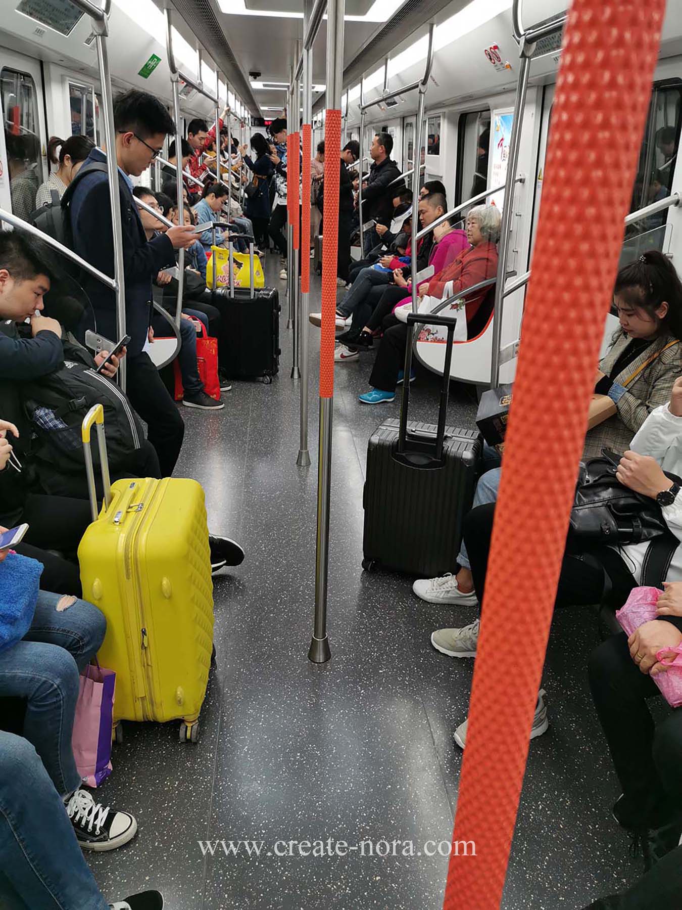 the photo of nora rubber flooring in Wuhan Metro 1